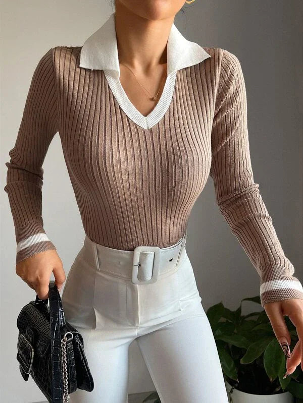 Belle Couture | Camel trui met contrasterende kraag