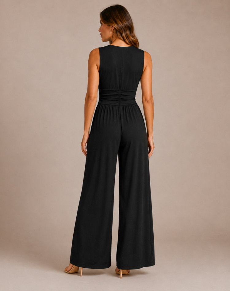 Farah | Jumpsuit met Diepe V-Hals