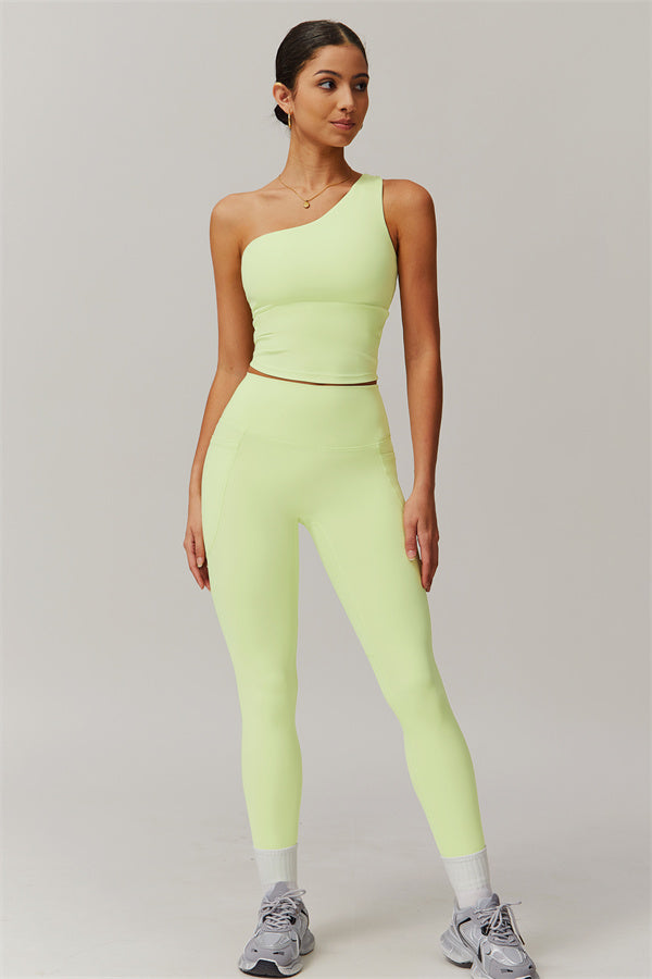 Nola | One-shoulder sporttop