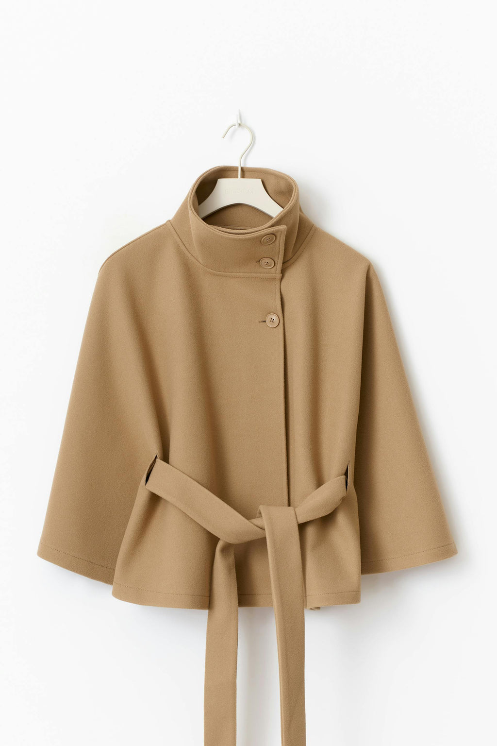 Genevieve | Cape met Riem