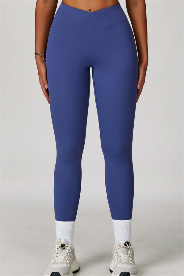 Lara | Tweedelige sportset met cut-out T-shirt