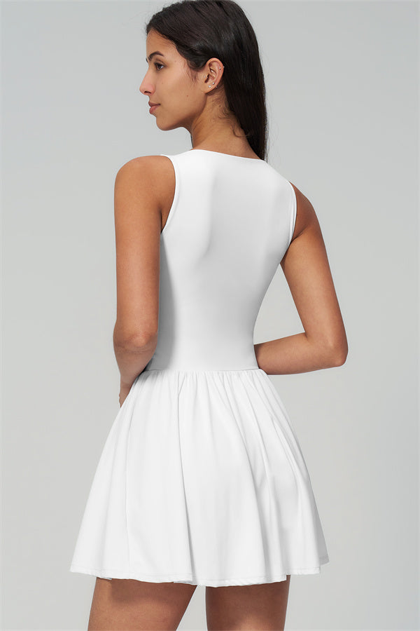 Vivienne | Tennisjurk met V-Hals