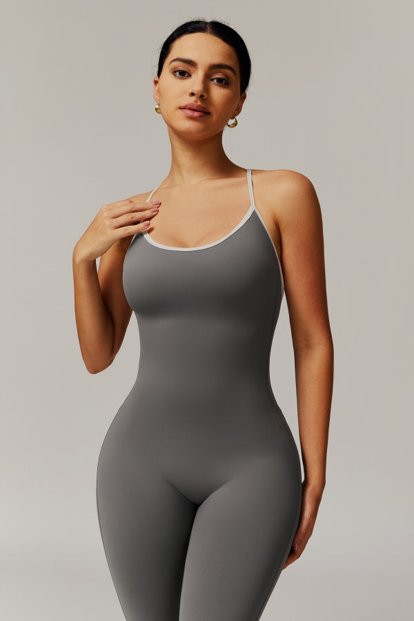 Jill | Sport jumpsuit met open rug