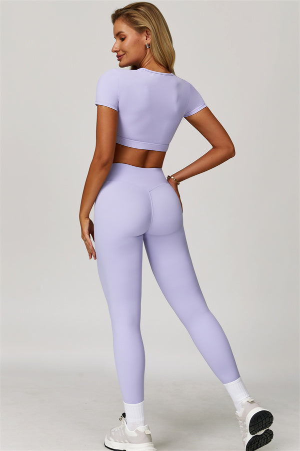 Lara | Tweedelige sportset met cut-out T-shirt