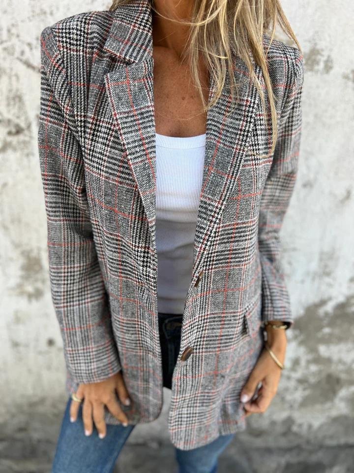Flaire | Geruite winterblazer voor dames
