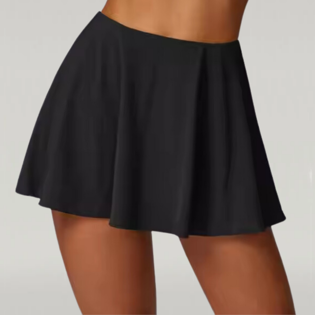 Jessie | Tweedelige sportset met sportvest en sportrokje