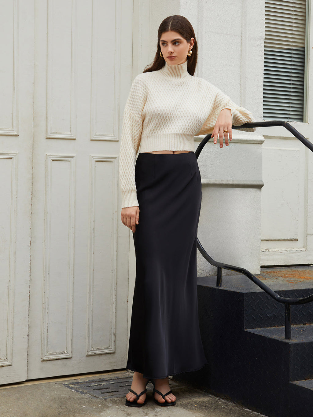 Suze | Mock neck trui met strik in de rug