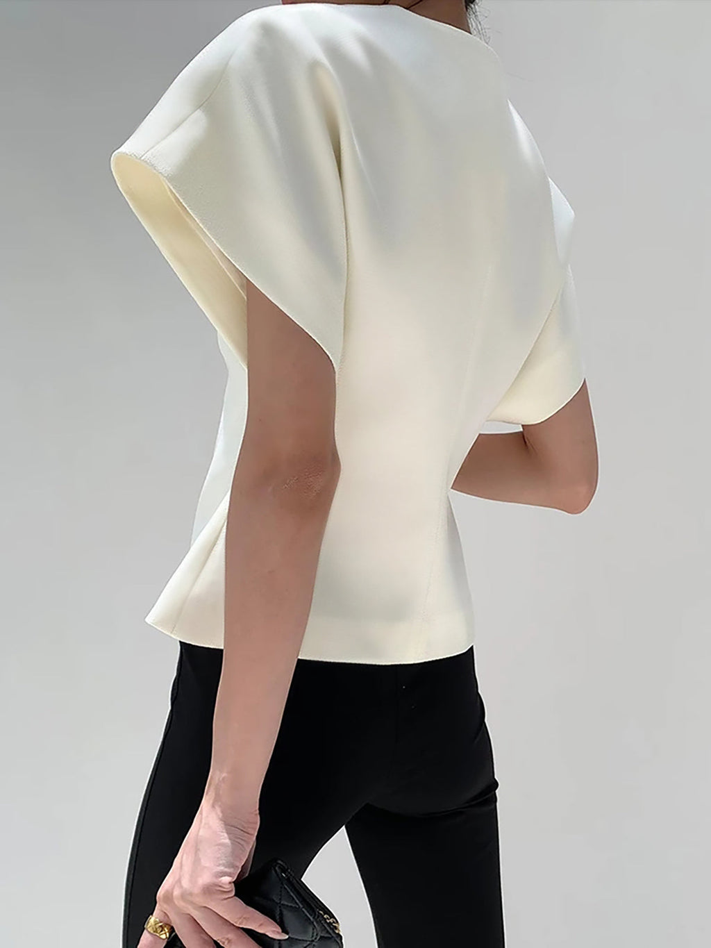 Tamsin | V-Hals Blouse met Knopen
