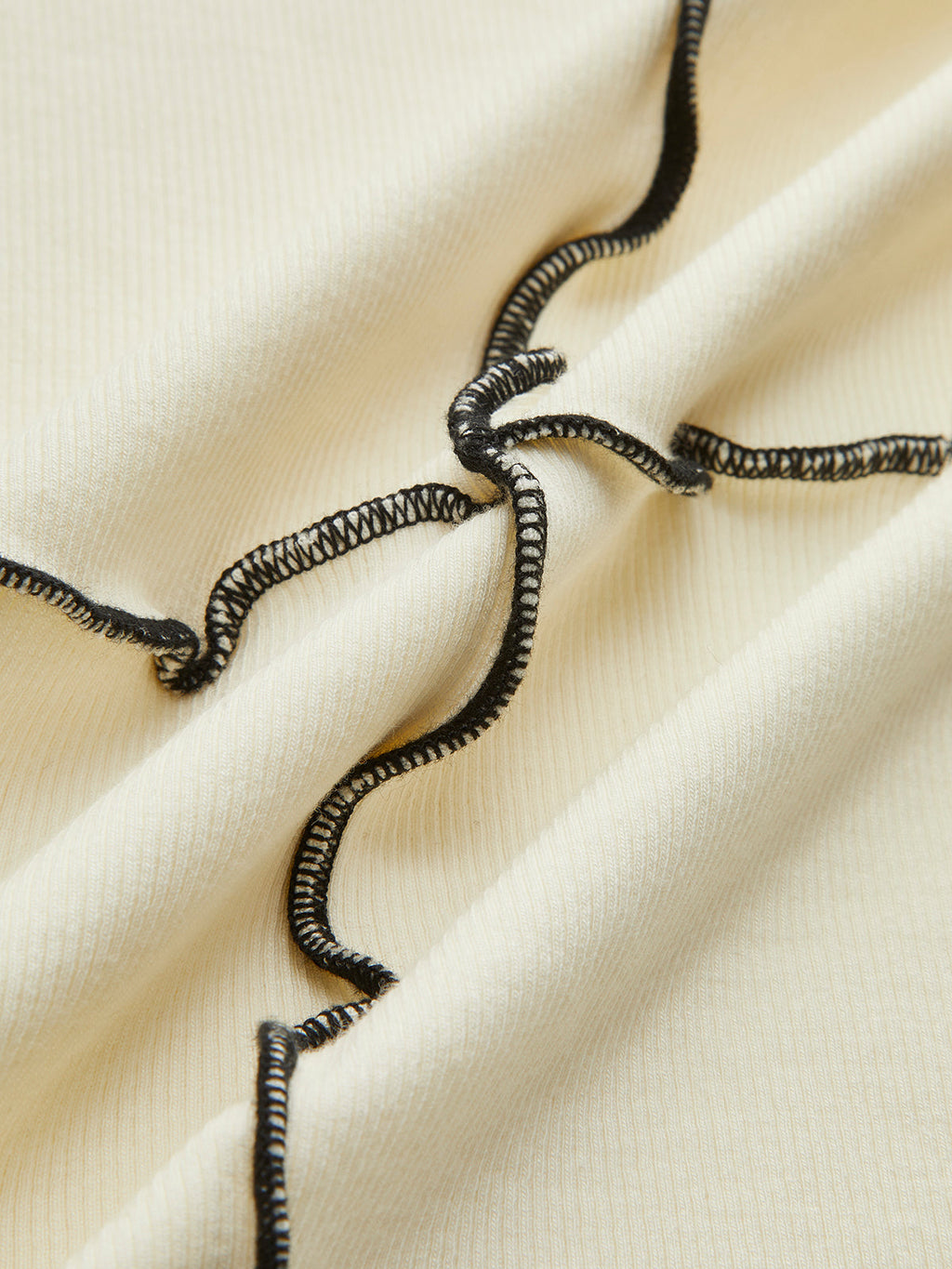 Millie | Longsleeve Shirt met Contrastdetails