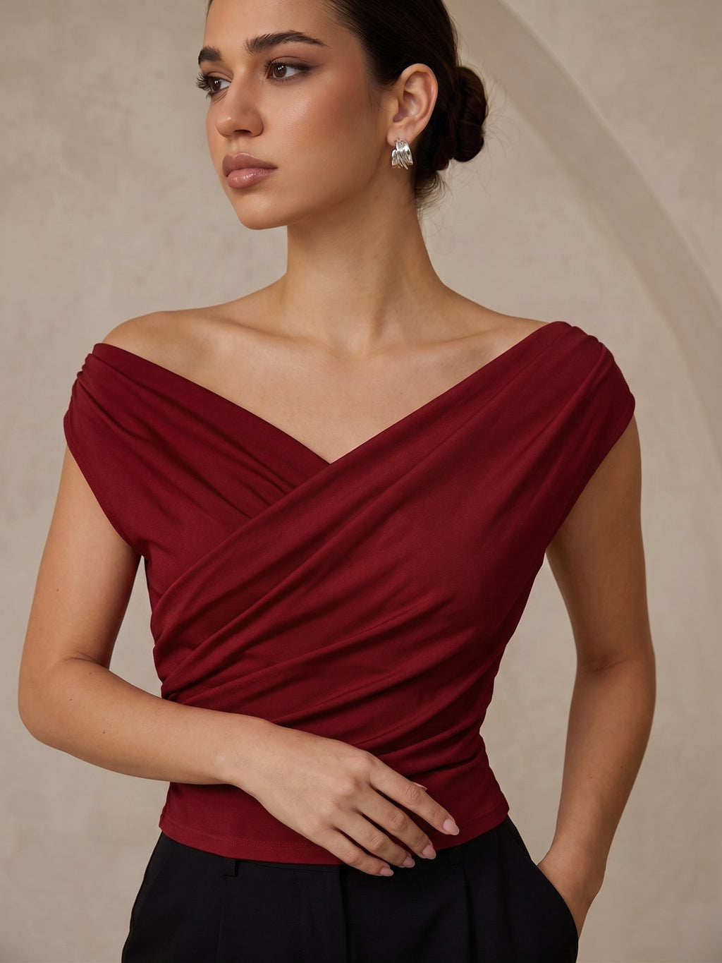 Elin | Gedrapeerde off-shoulder top
