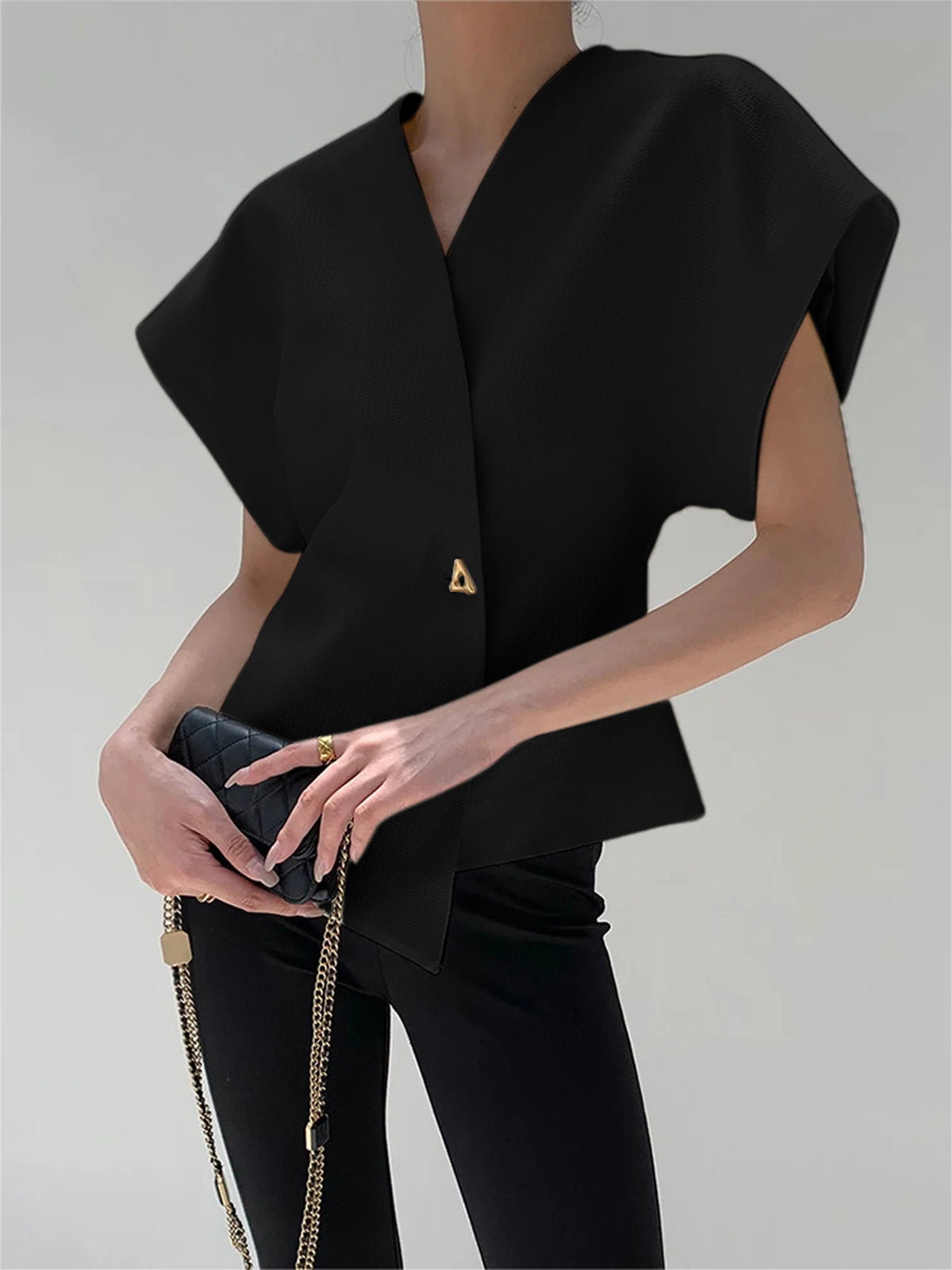 Tamsin | V-Hals Blouse met Knopen