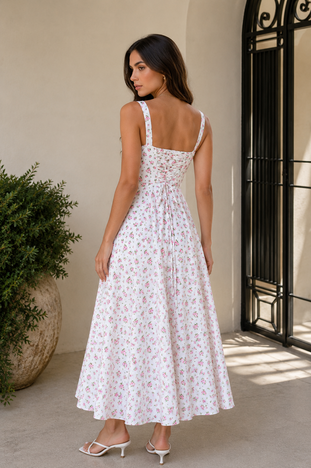 Aurly | Midi corset jurk met strikdetail op de rug