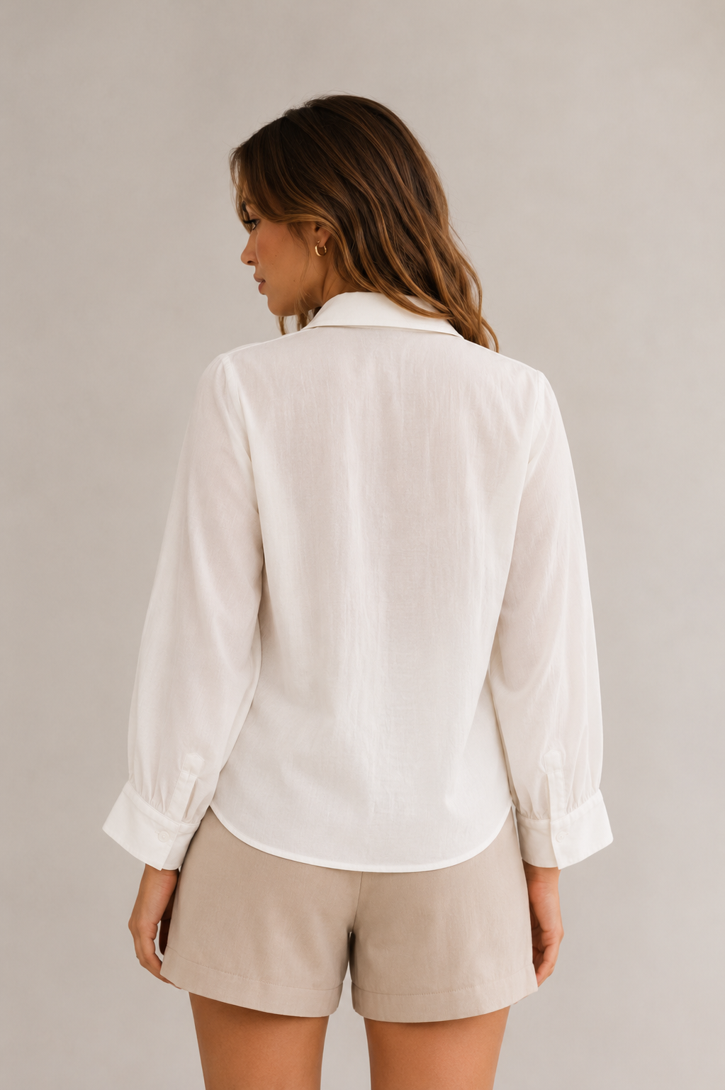 Sophie | Blouse met kraag, knoopsluiting en strikdetail aan de voorkant