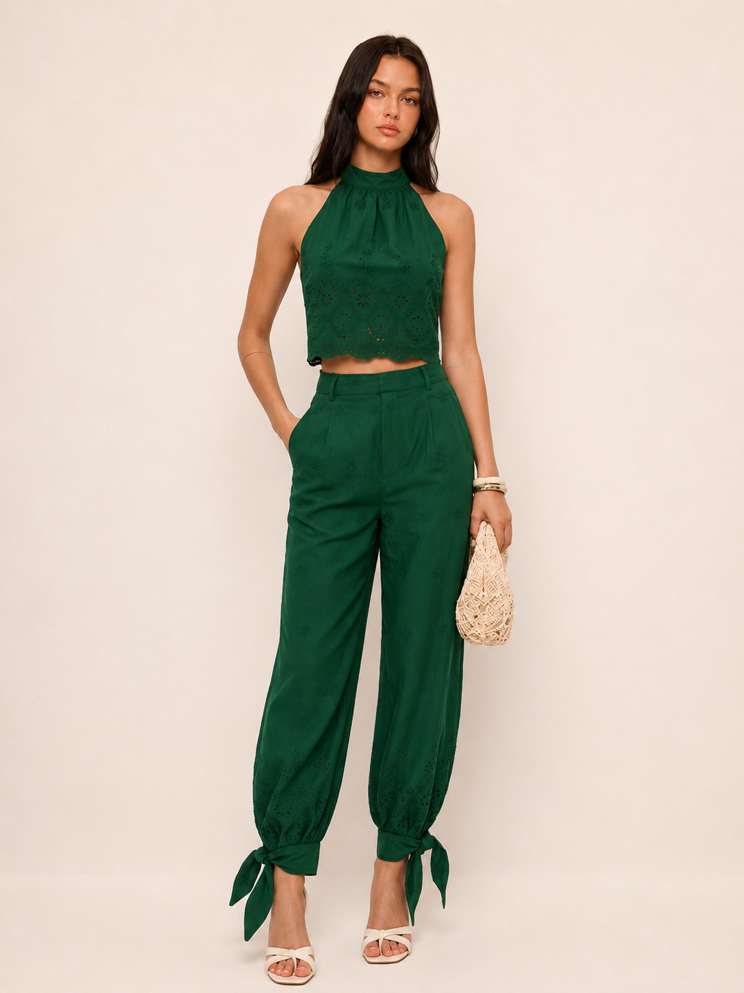 Nora | Katoenen set met haltertop en strikdetails