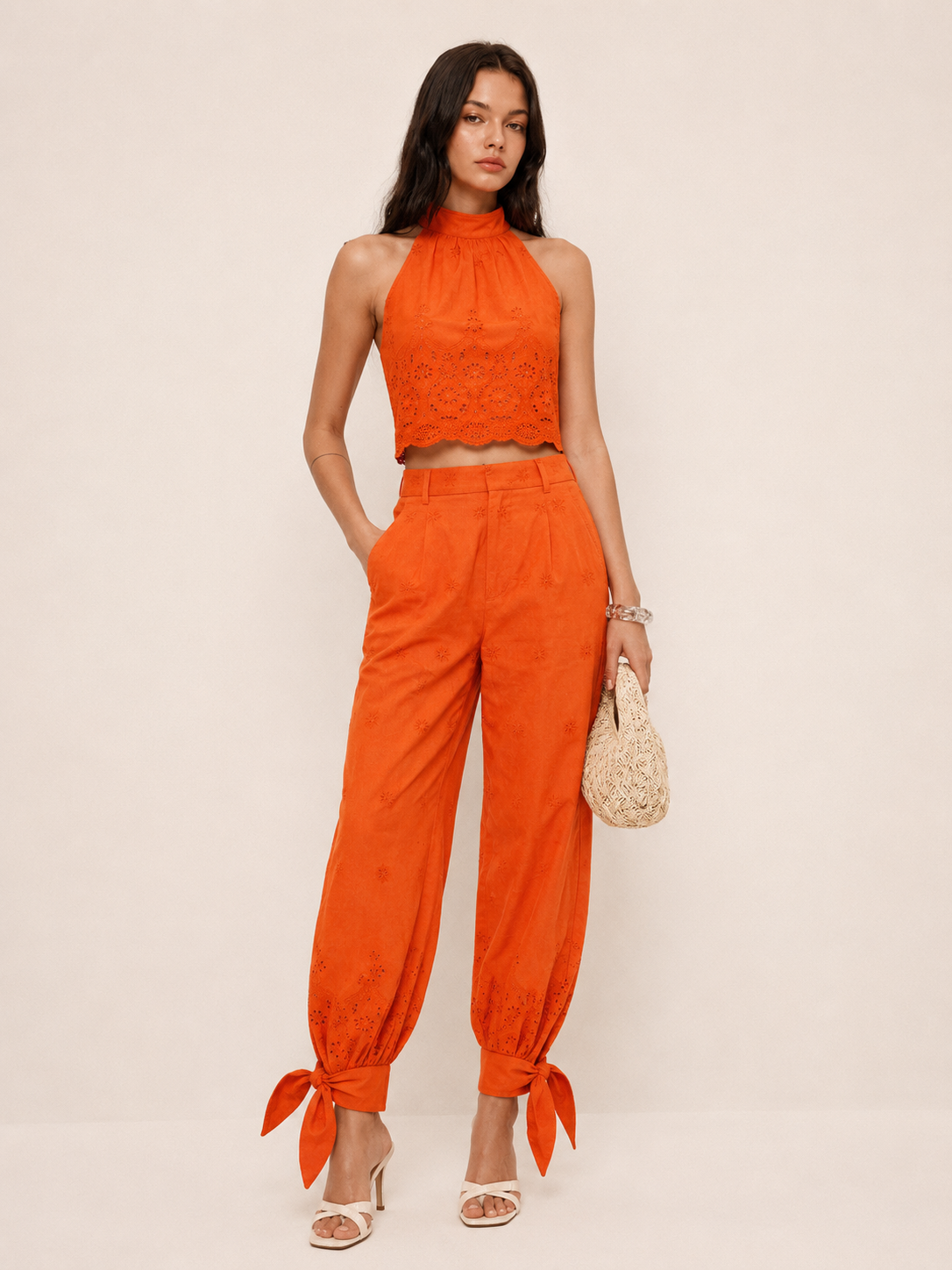 Nora | Katoenen set met haltertop en strikdetails
