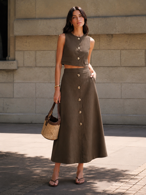 Camille | Tweedelige linnen set met gilet en midi rok