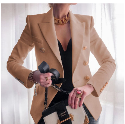 Adrienne | Dubbelrijige Blazer met Getailleerde Pasvorm
