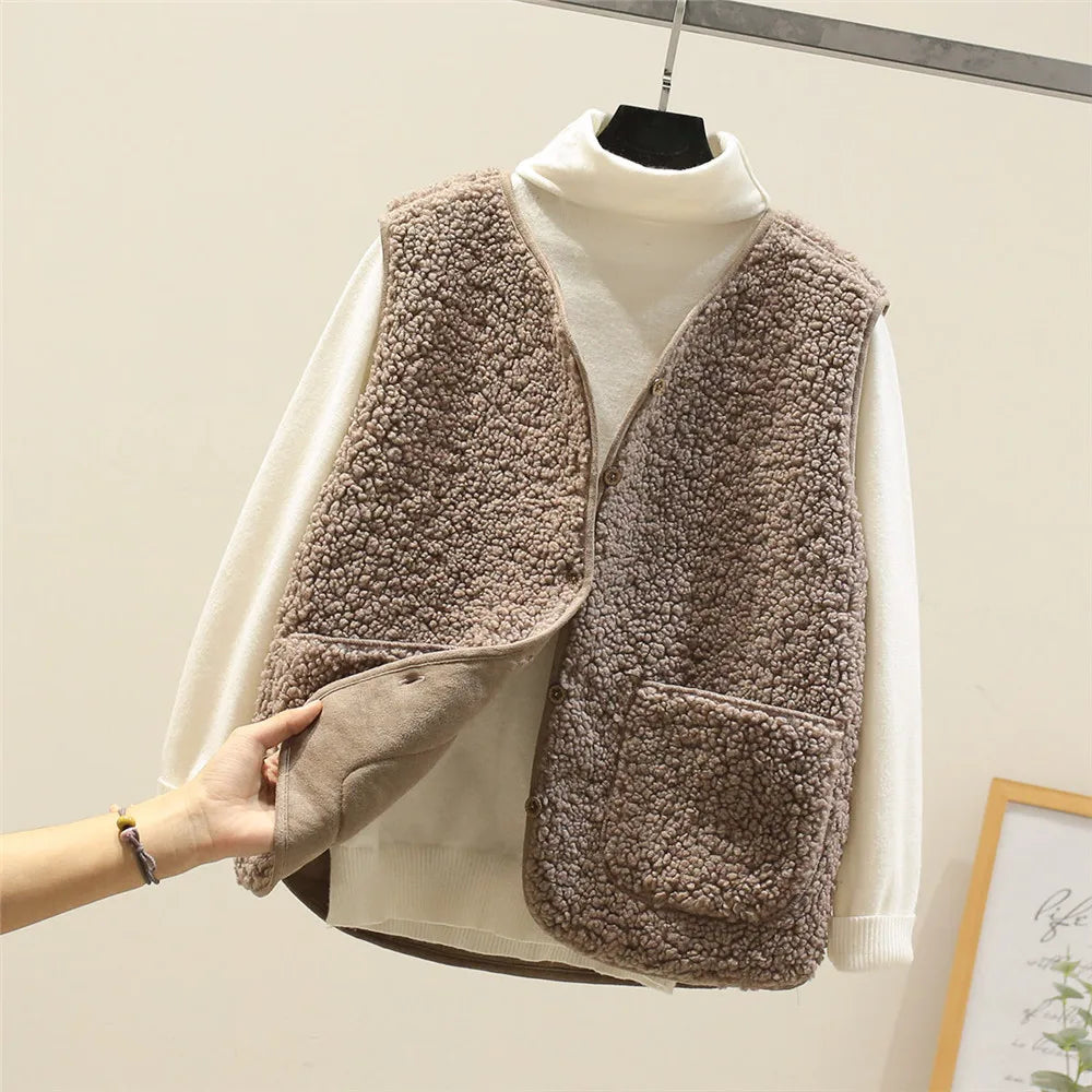 Nynke | Sherpa Fleece Gilet met Knopen en Zakken