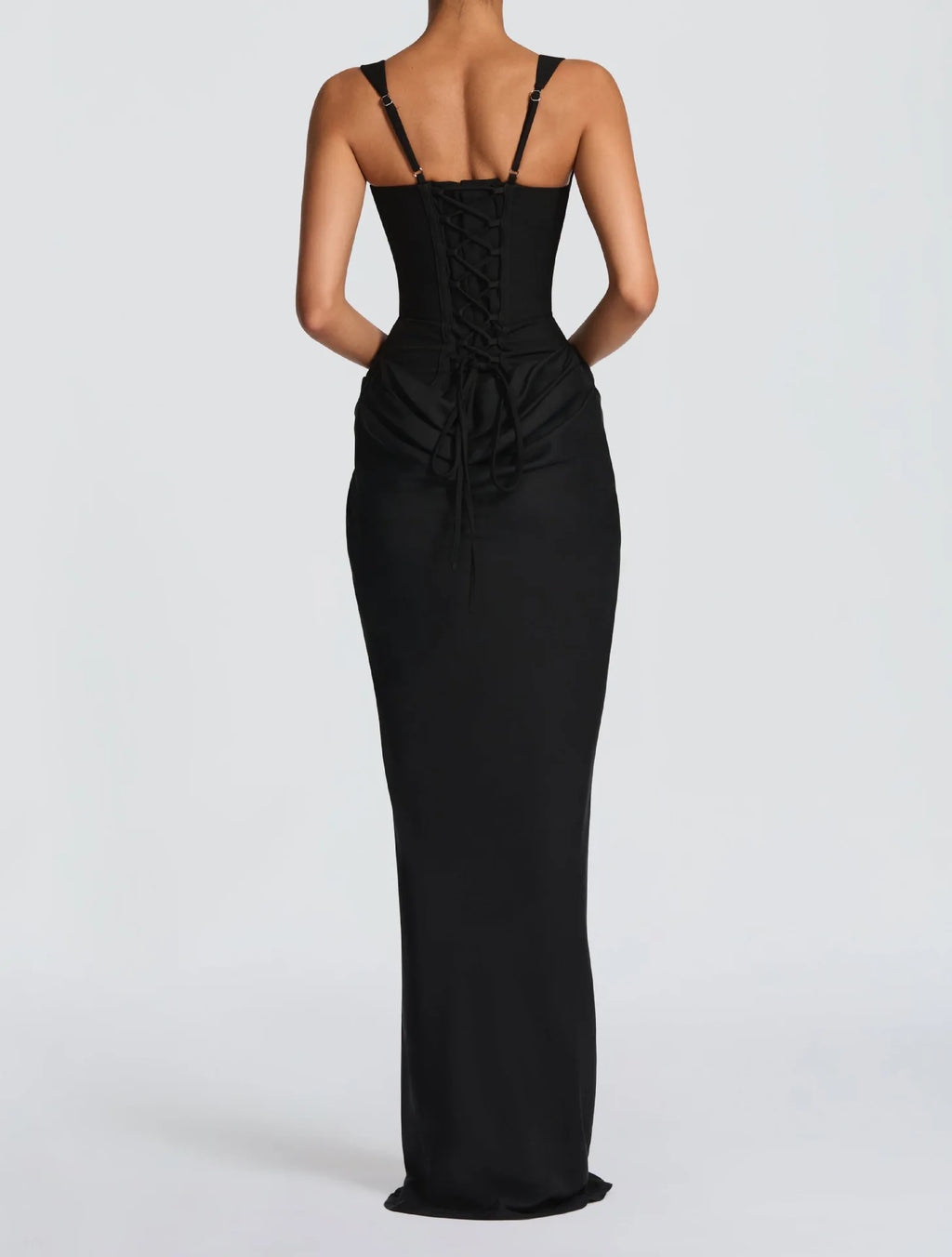 Nadia | Satijnen geplooide camisole jurk met strikdetail