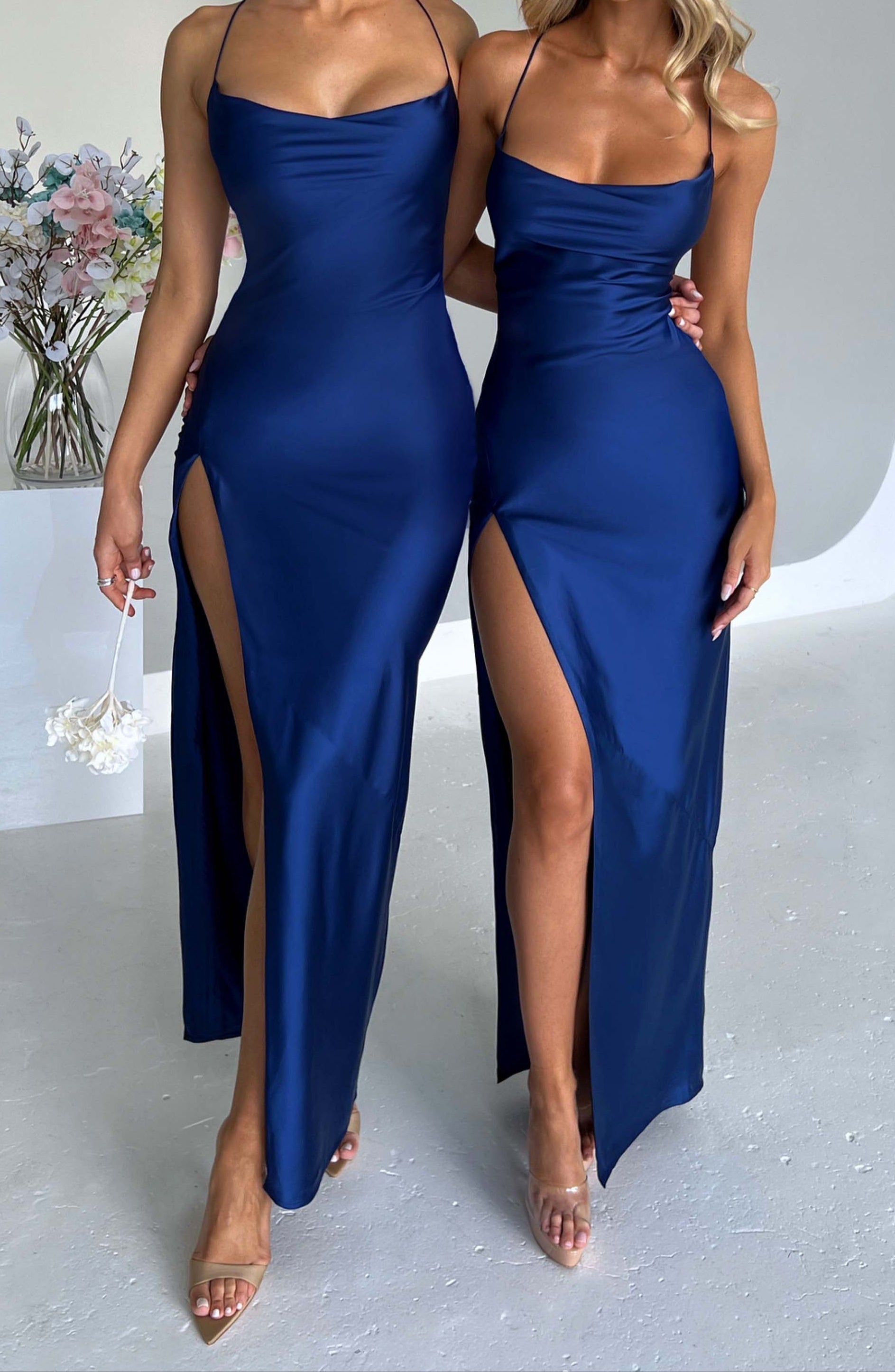 Navy | Satijnen maxi jurk met split