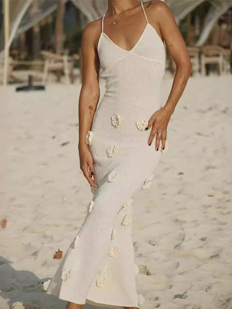 Bella | Rugloze Doorzichtige Jurk met bloem details