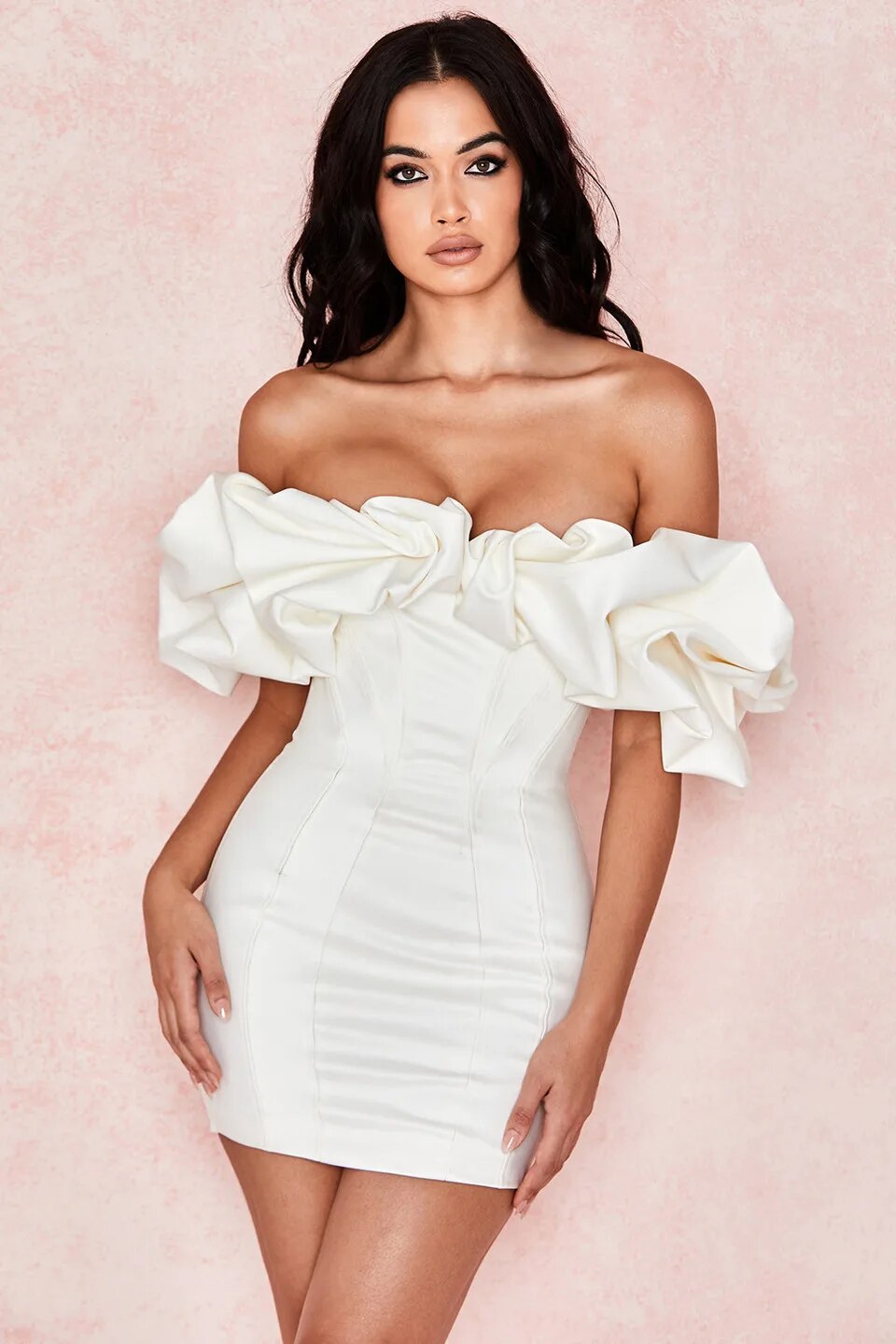 Sasha | Elegante Halslijn Jurk