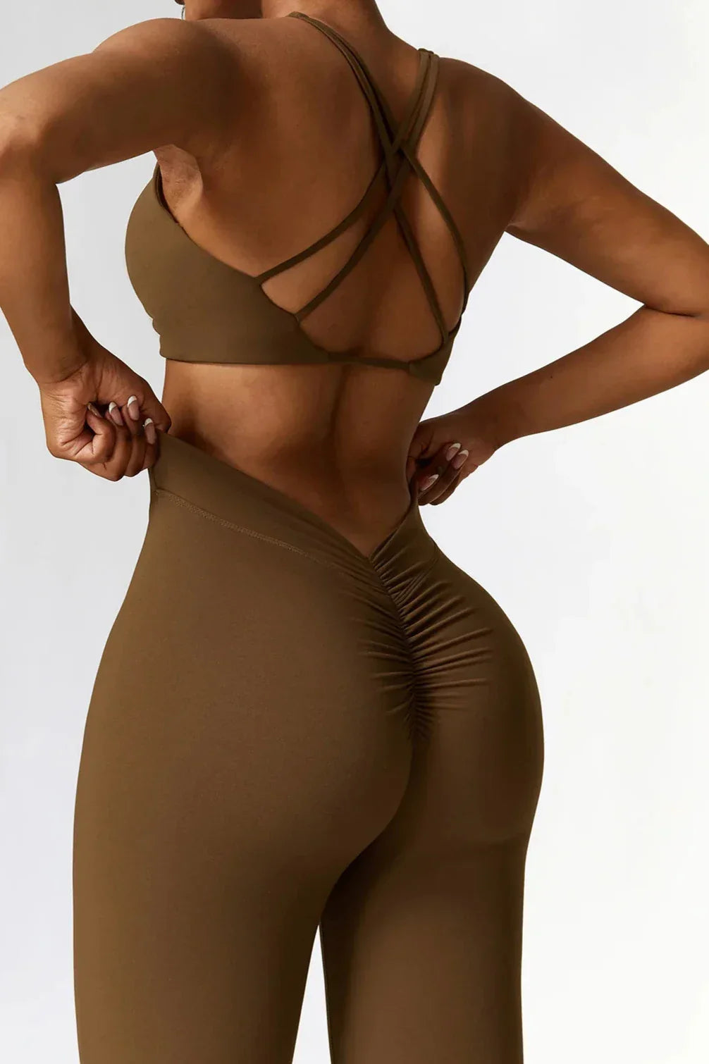 Eline | Flare legging en twist crop topset