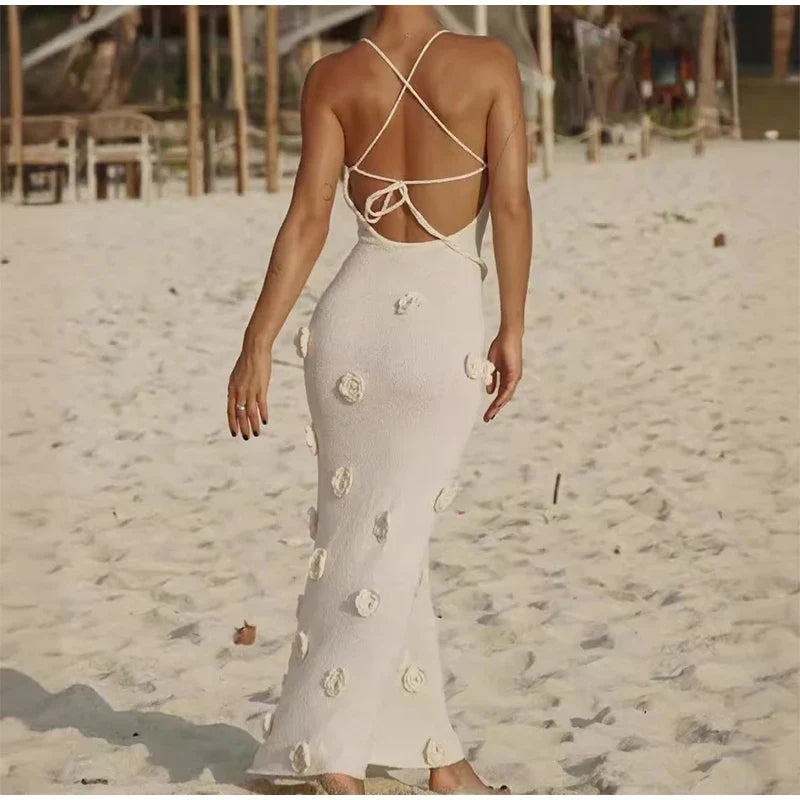 Bella | Rugloze Doorzichtige Jurk met bloem details