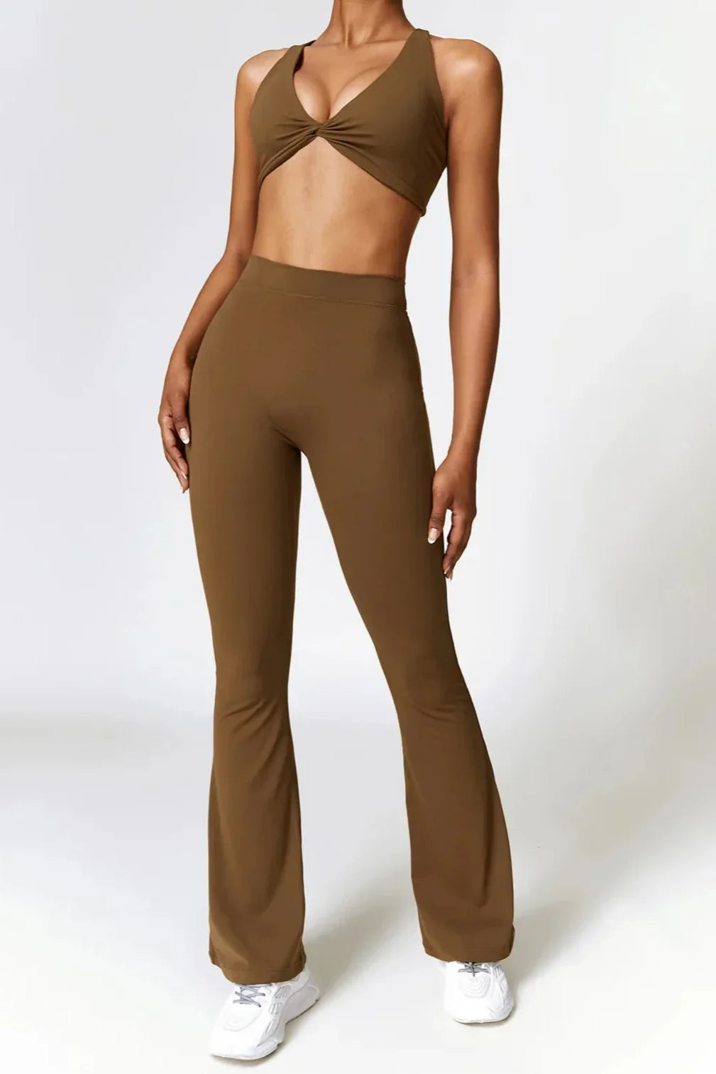 Eline | Flare legging en twist crop topset