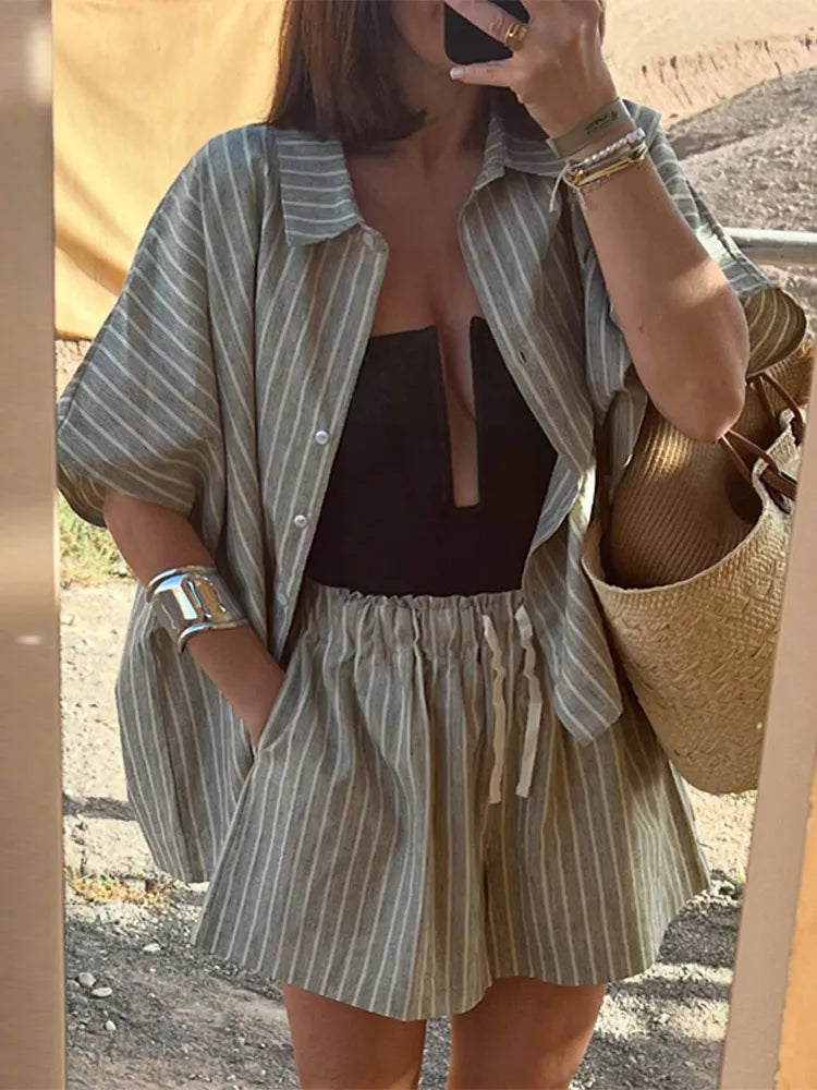 Shilo | Gestreepte Shorts Set