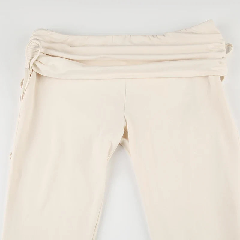 Emmalyn | Uitlopende Broek met Trekkoord