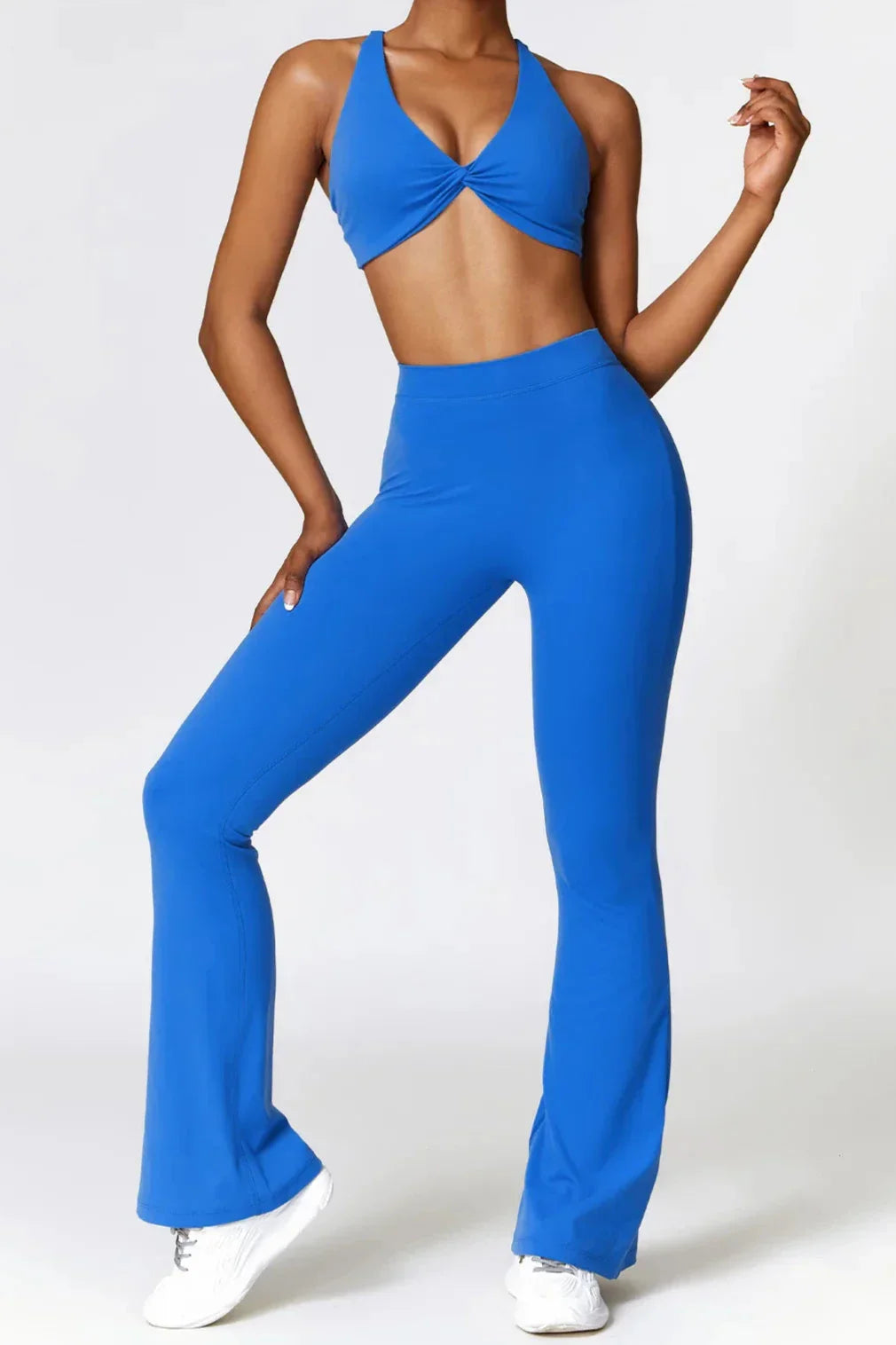 Eline | Flare legging en twist crop topset