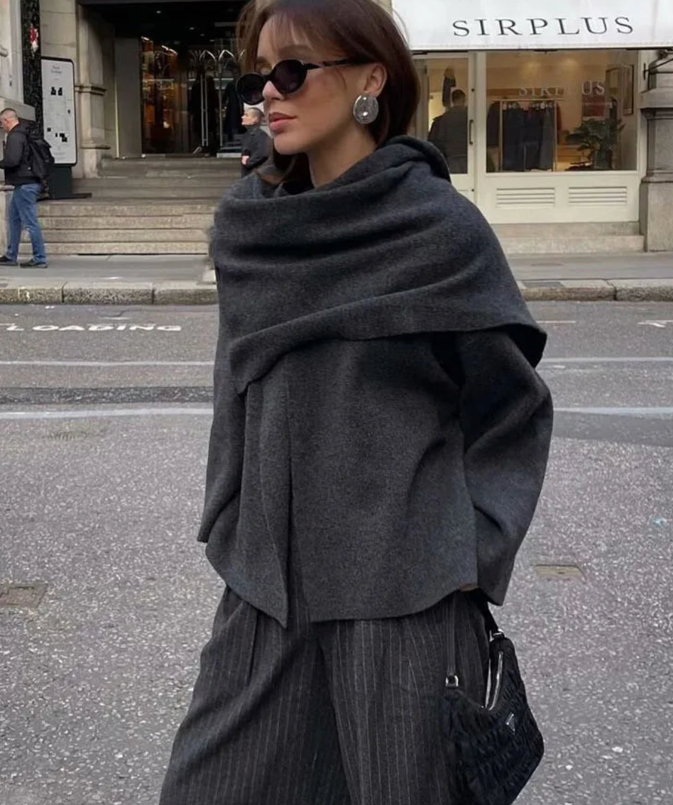 Cozy | Oversized Jas met Vaste Sjaal