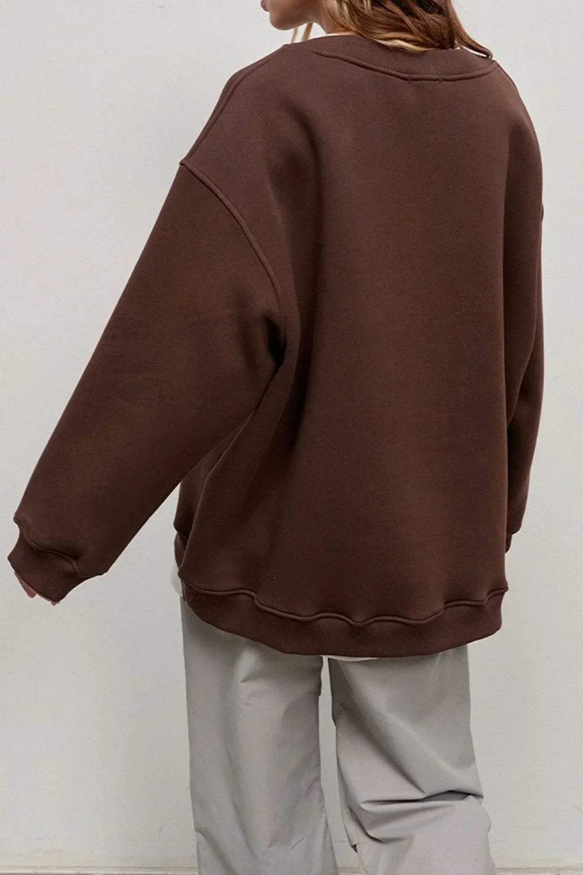 Lola | Oversized Sweater met een Twist