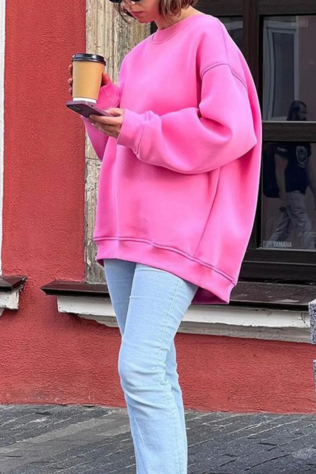Lola | Oversized Sweater met een Twist