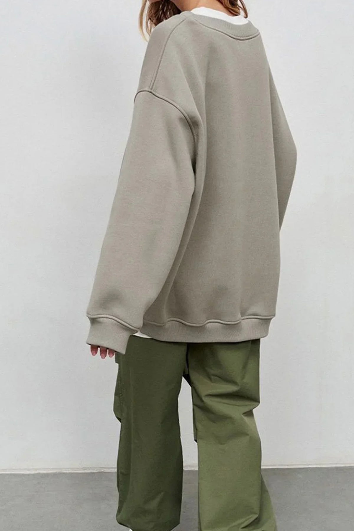 Lola | Oversized Sweater met een Twist