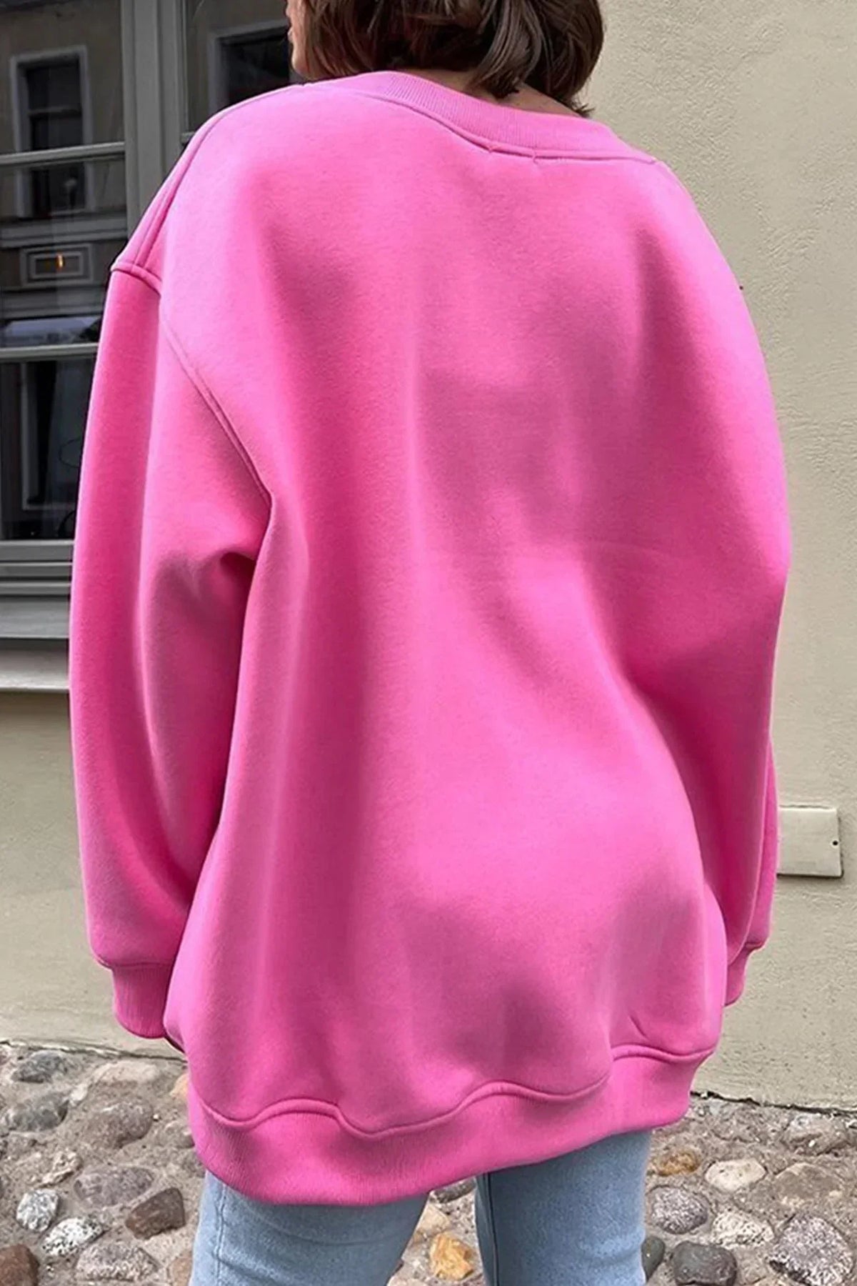 Lola | Oversized Sweater met een Twist