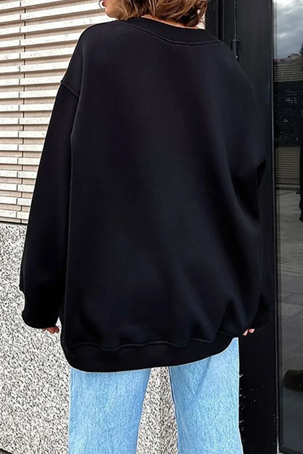 Lola | Oversized Sweater met een Twist