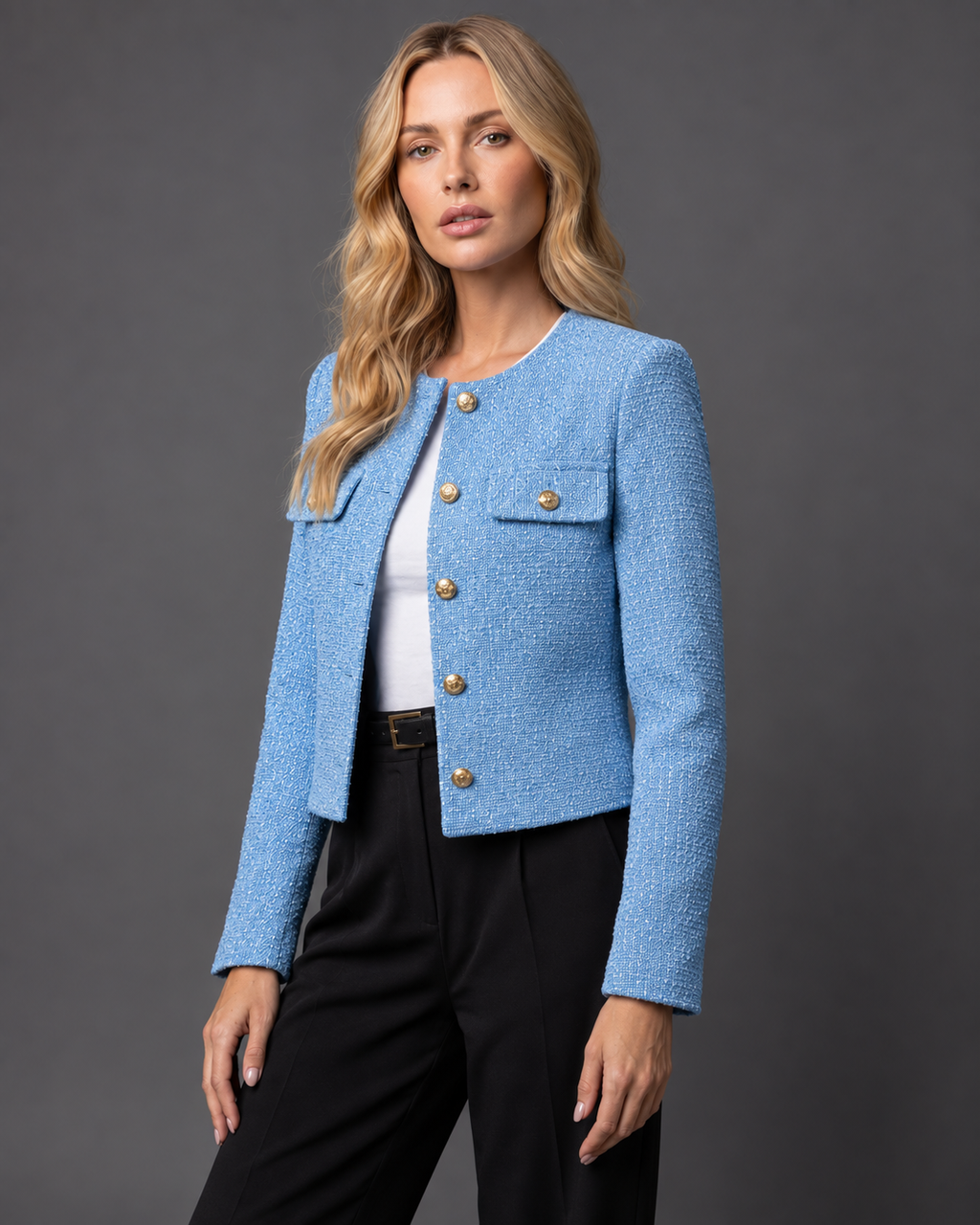 Josée | Korte Tweed Blazer met Gouden Knopen