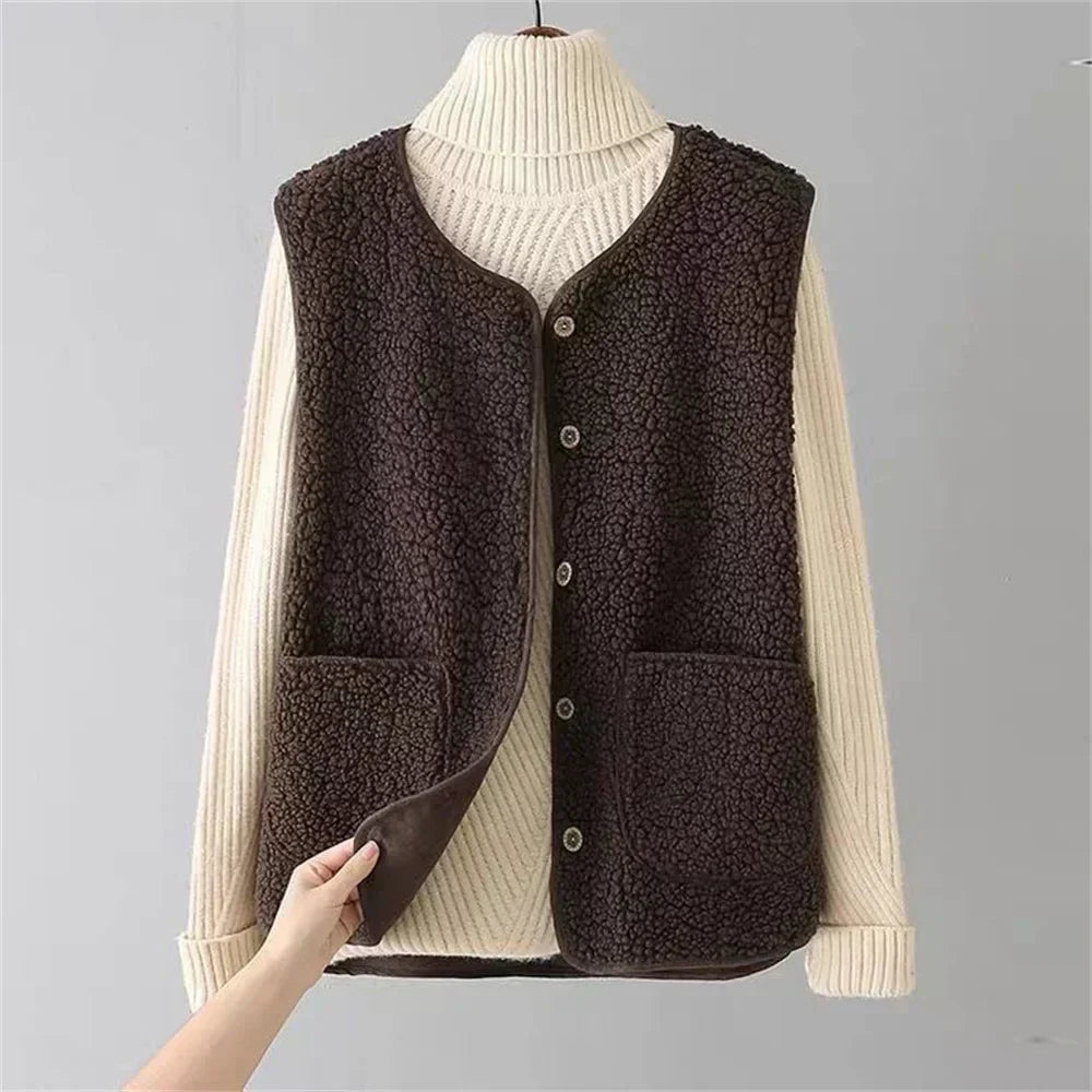 Nynke | Sherpa Fleece Gilet met Knopen en Zakken