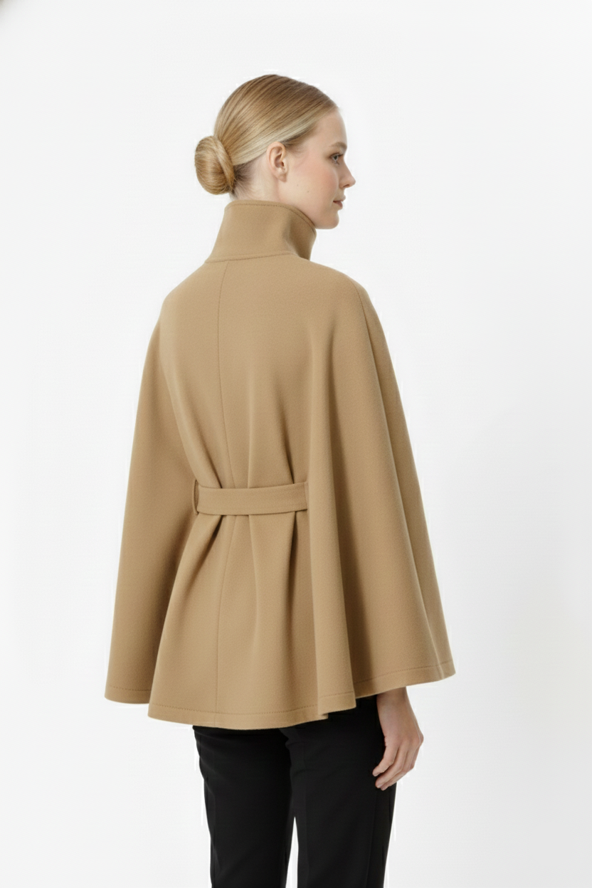 Genevieve | Cape met Riem