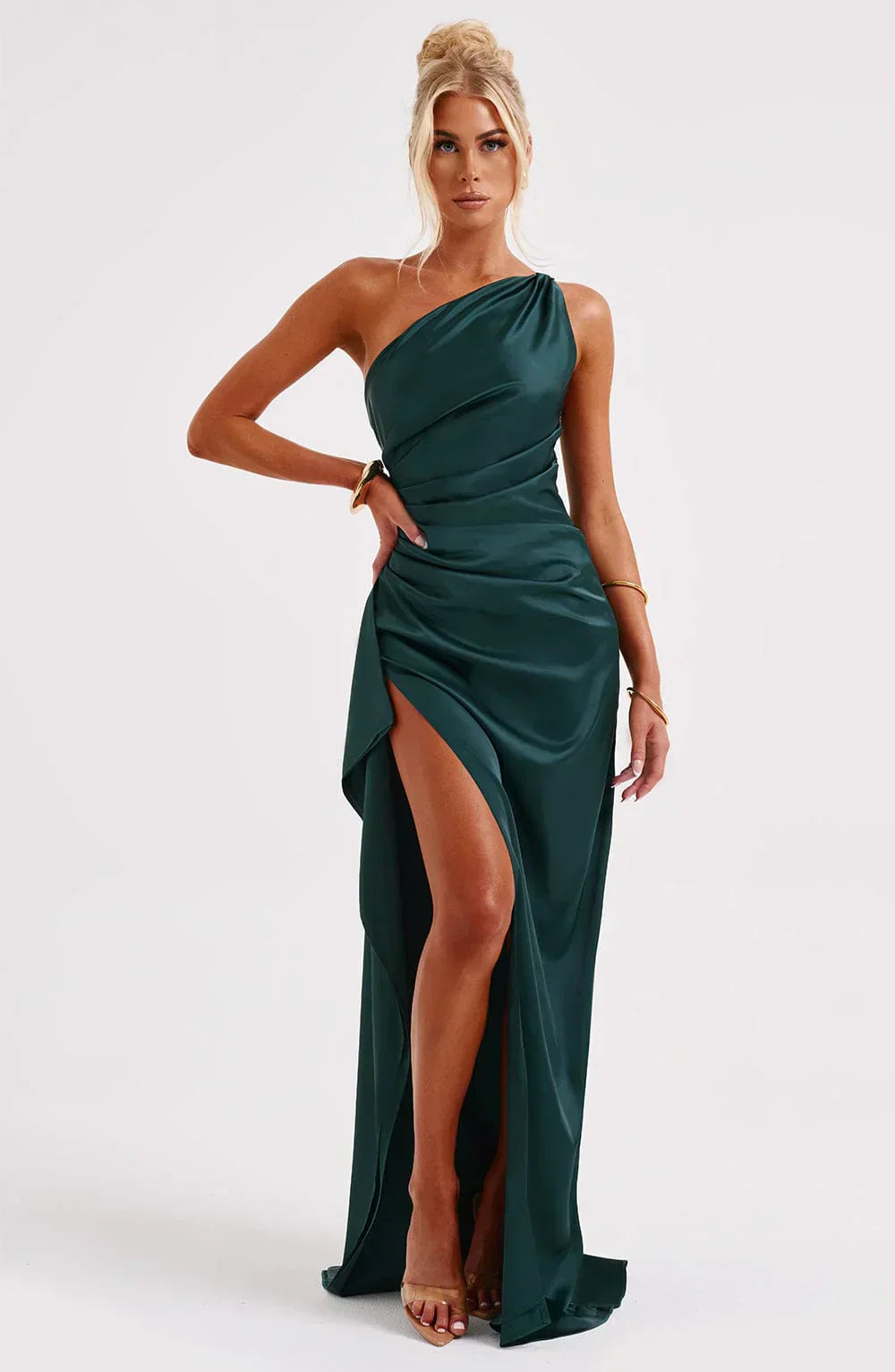 Vera | Satijnen one-shoulder maxi jurk met split