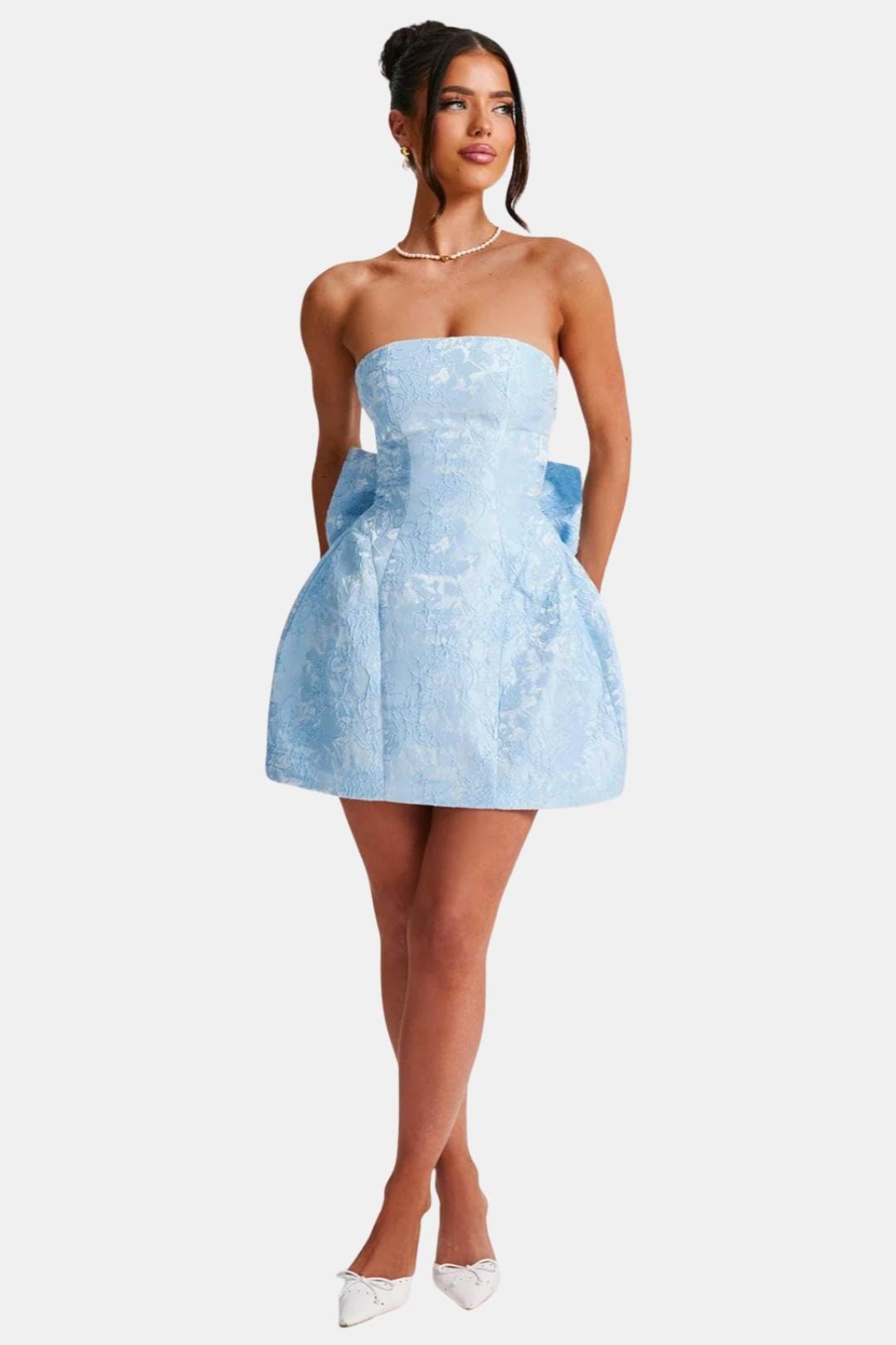 Sil | Strapless minijurk met strikband en bloemenprint