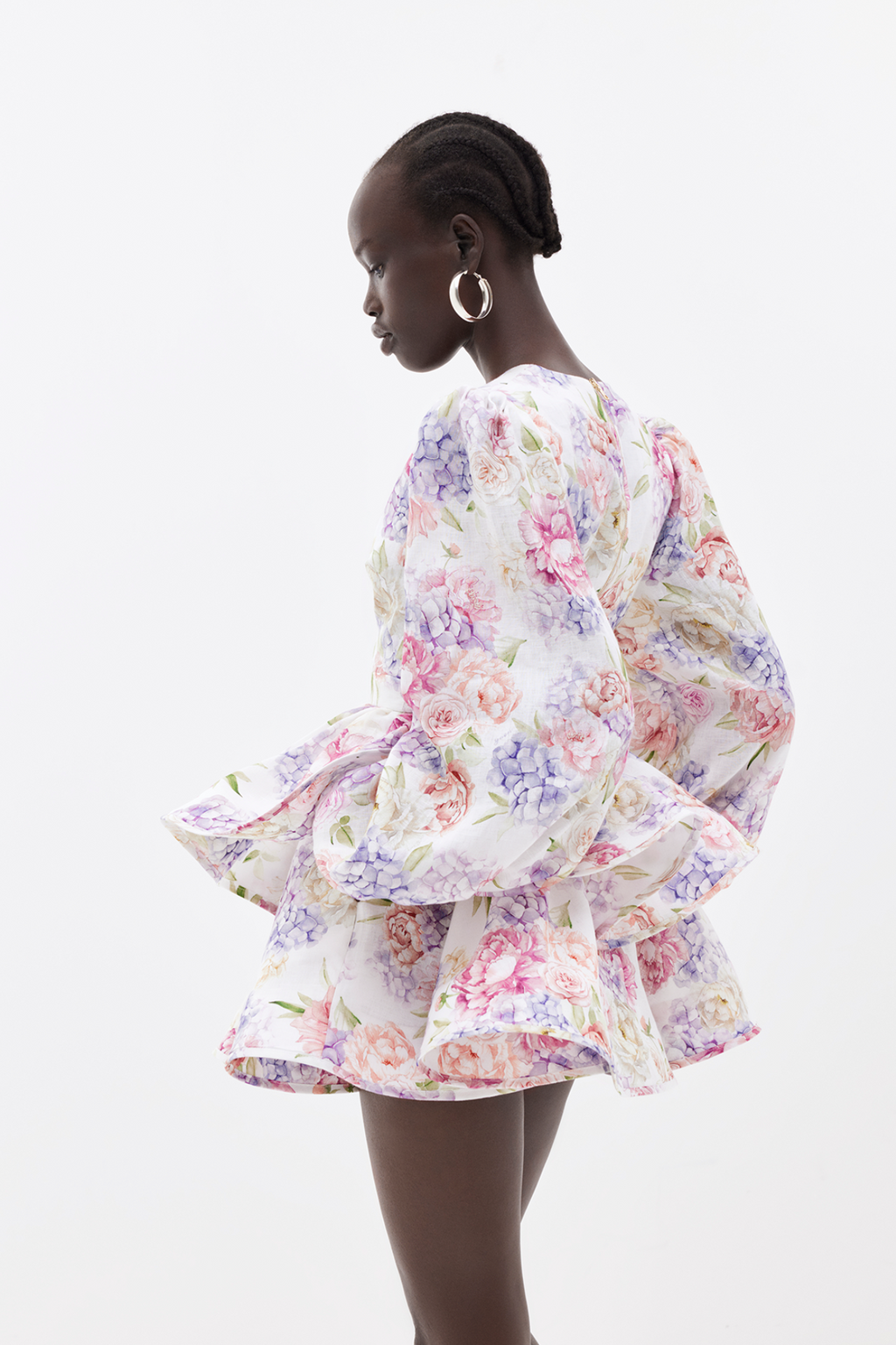 Anouk | V-hals minijurk met bloemenprint