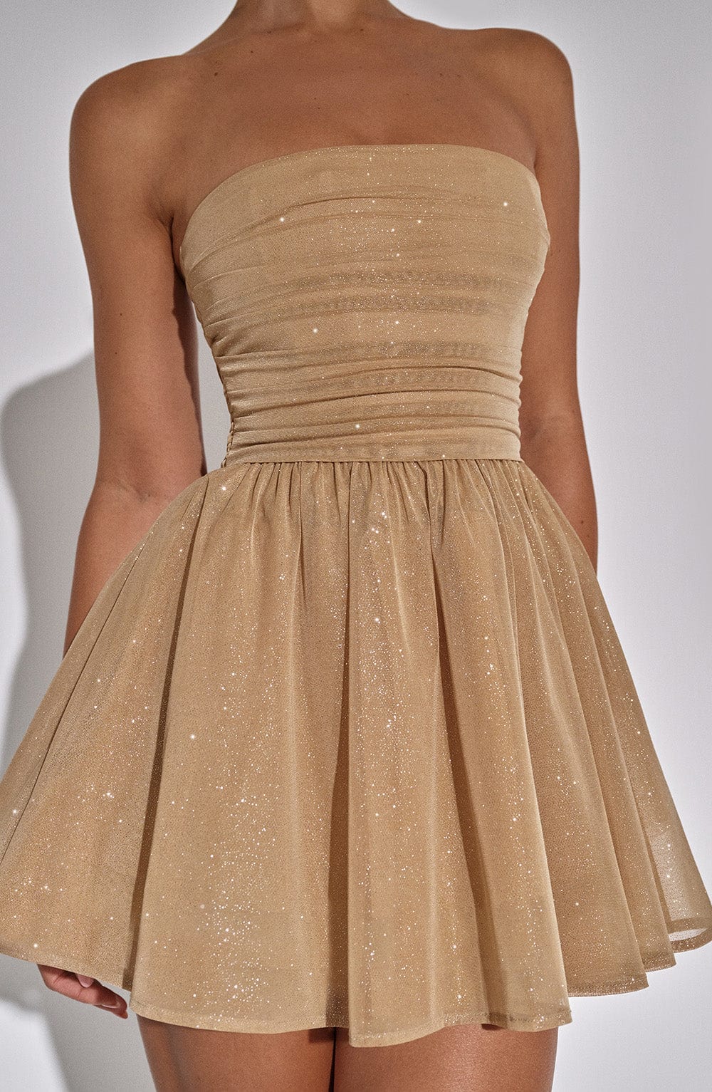 Iris | Strapless minijurk met geplooide top