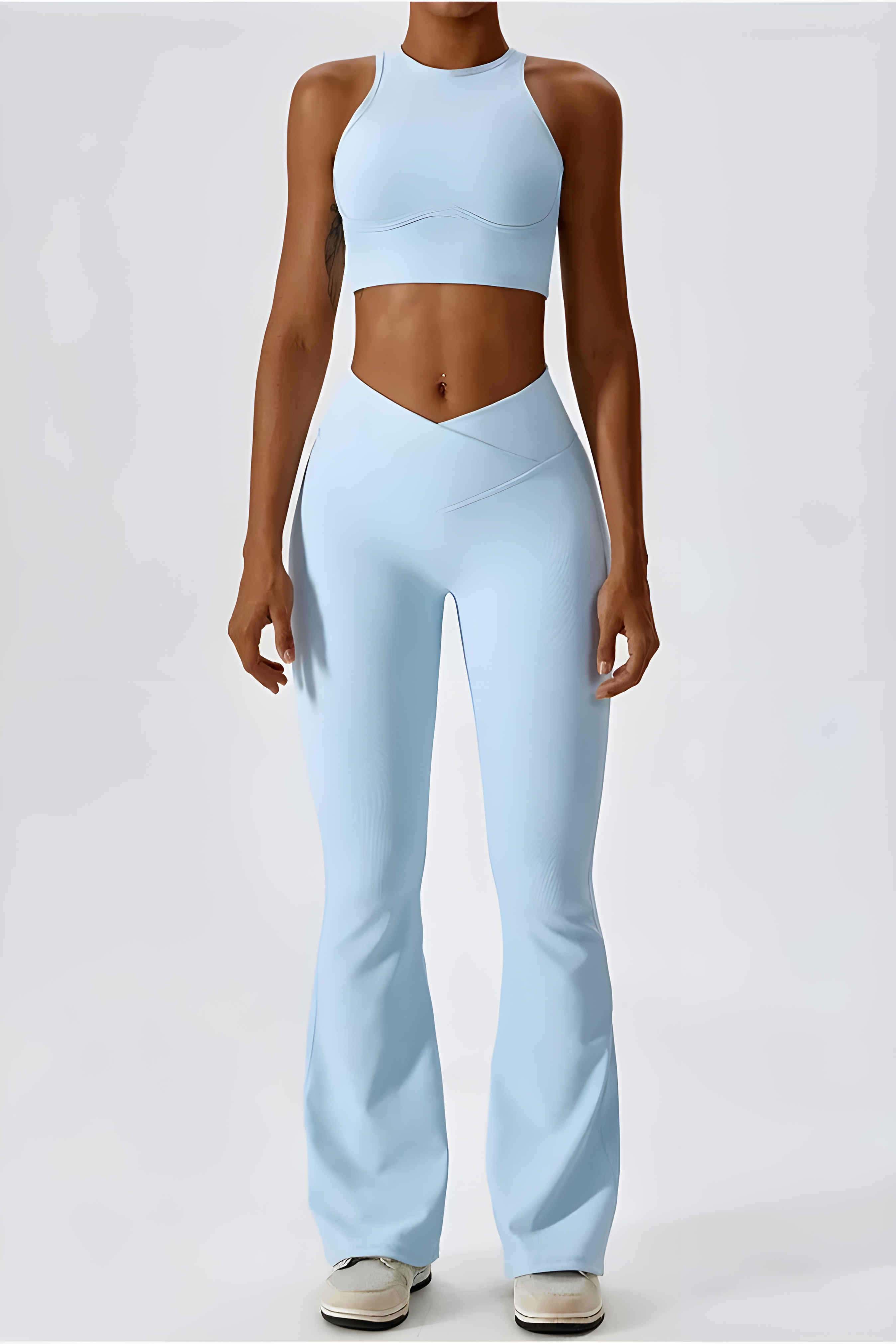 Jet | Sportset met haltertop en flared legging