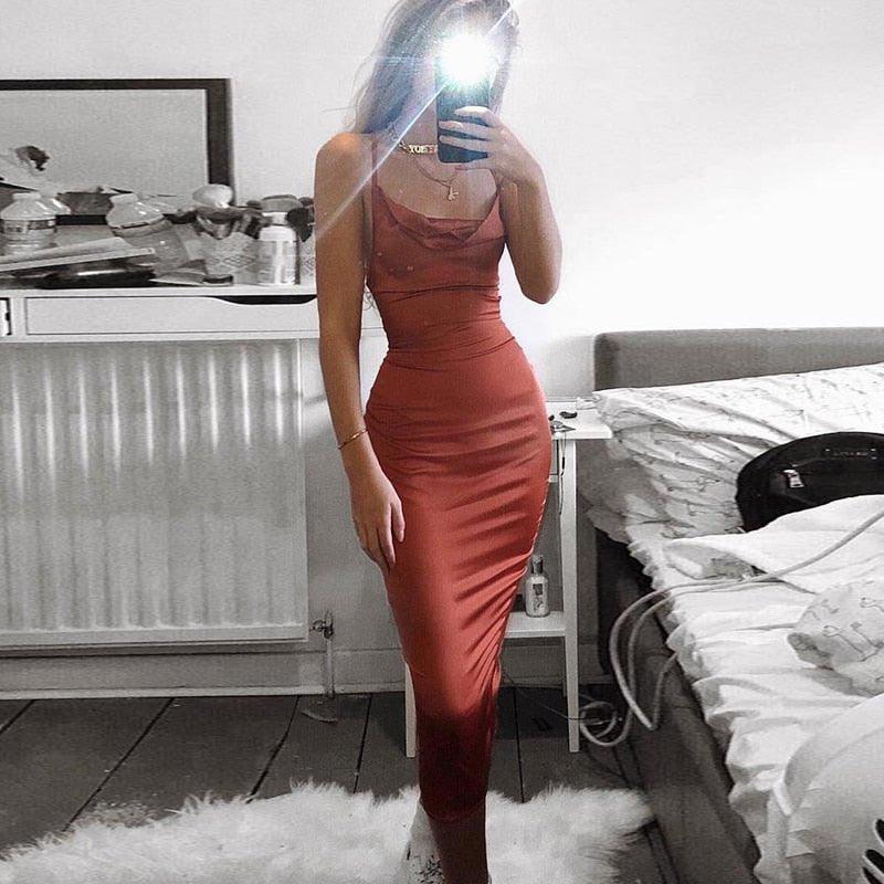 Matilda | Satijnen lace-up jurk