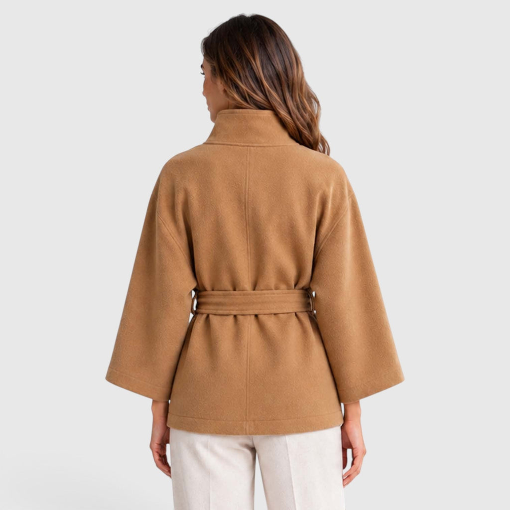 Rosalinde | Cape Jacket met Ceintuur en Staande Kraag