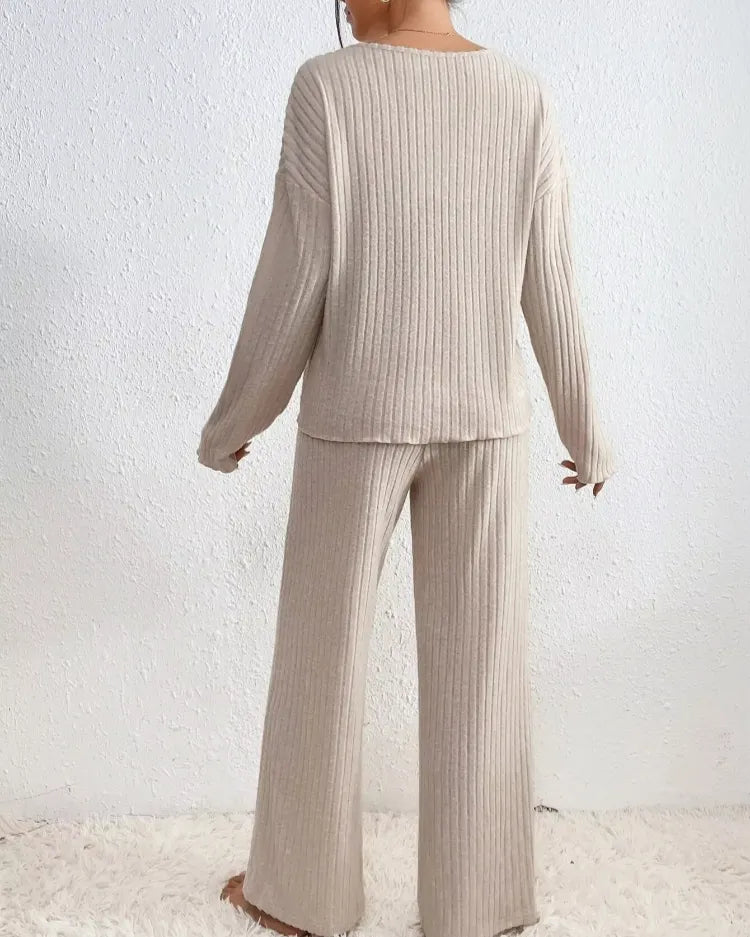 Nieve | Geribde Pyjama Set met V-Hals