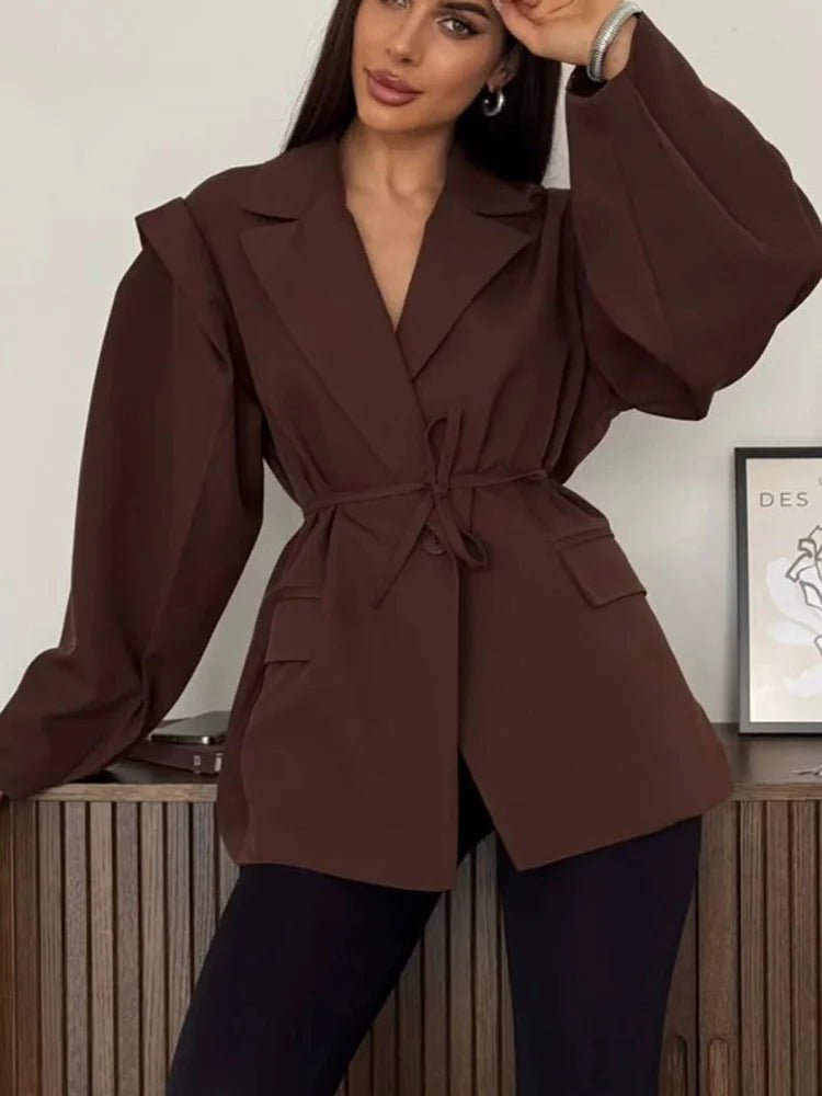 Odessa | Getailleerde Blazer met Ceintuur